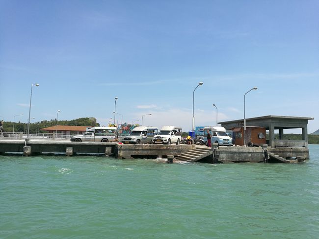 Der Pier auf Koh Yao Noi.