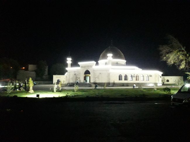 Moschee bei Nacht