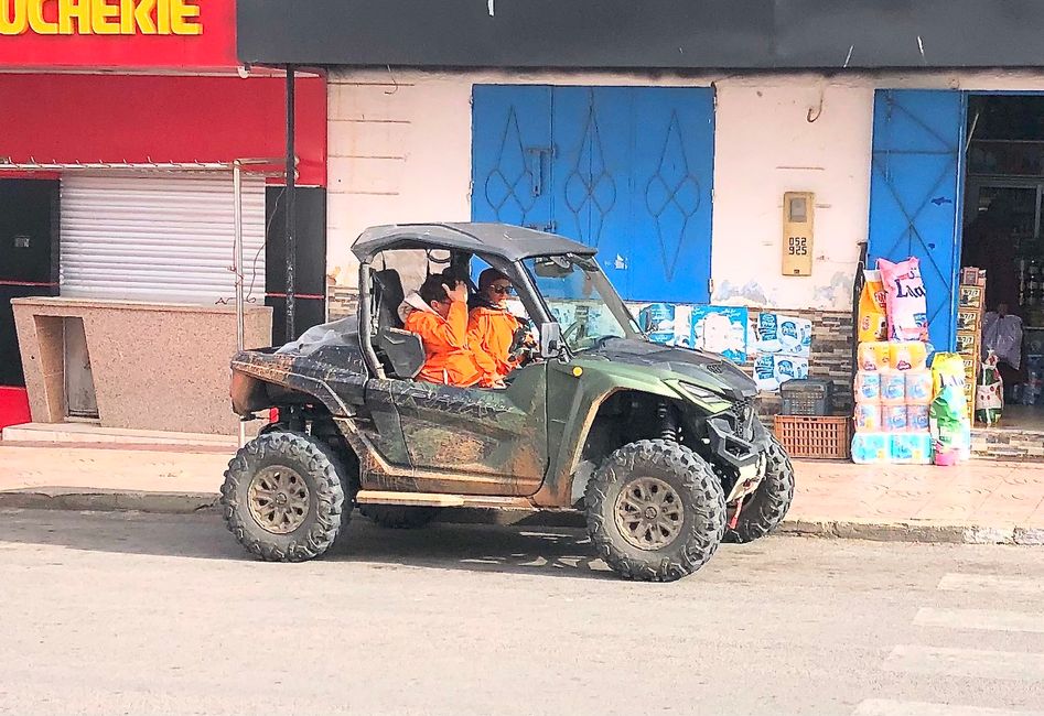 This is how you go shopping in Morocco with a car.