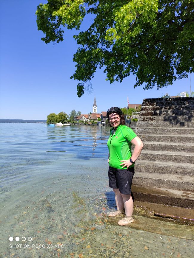 Cooling down in Lake Constance.