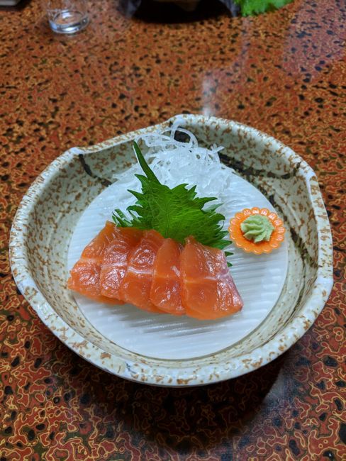 Sashimi aus Süsswasserlachs
