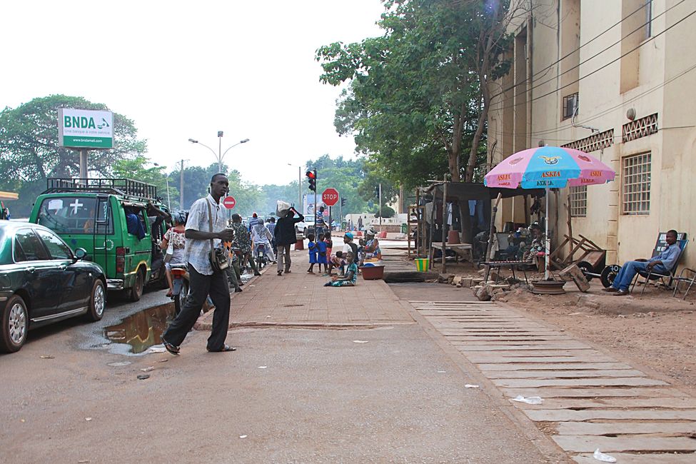 Life on the street in Bamako/Mali