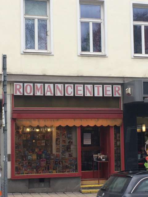 Next to the favorite sausage stand in Karlsplatz - favorite places
