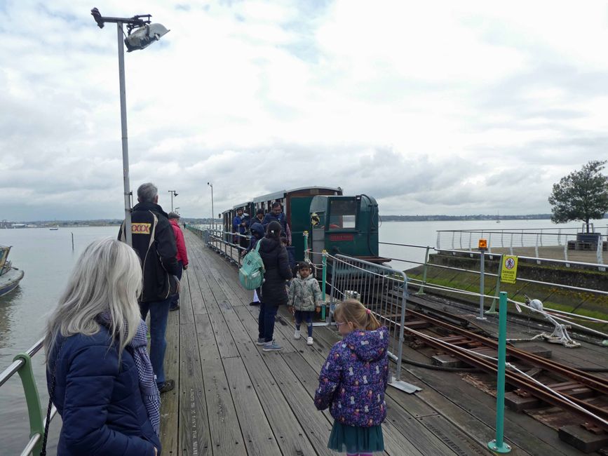 Hythe Pier Railway