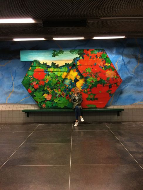 Kunst im Tunnel der U-Bahn