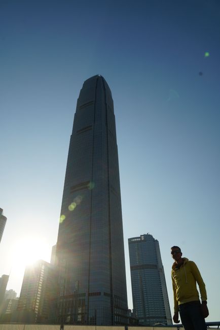Hongkong - Wolkenkratzer, Riesenrad und Sushi