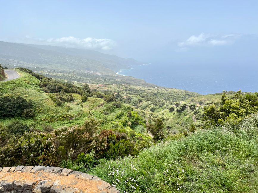 Descanso en un mirador con hermosa vista