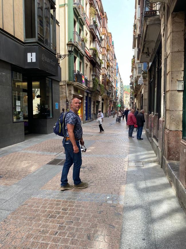 Altstadt Bilbao mit Expeditionsblick