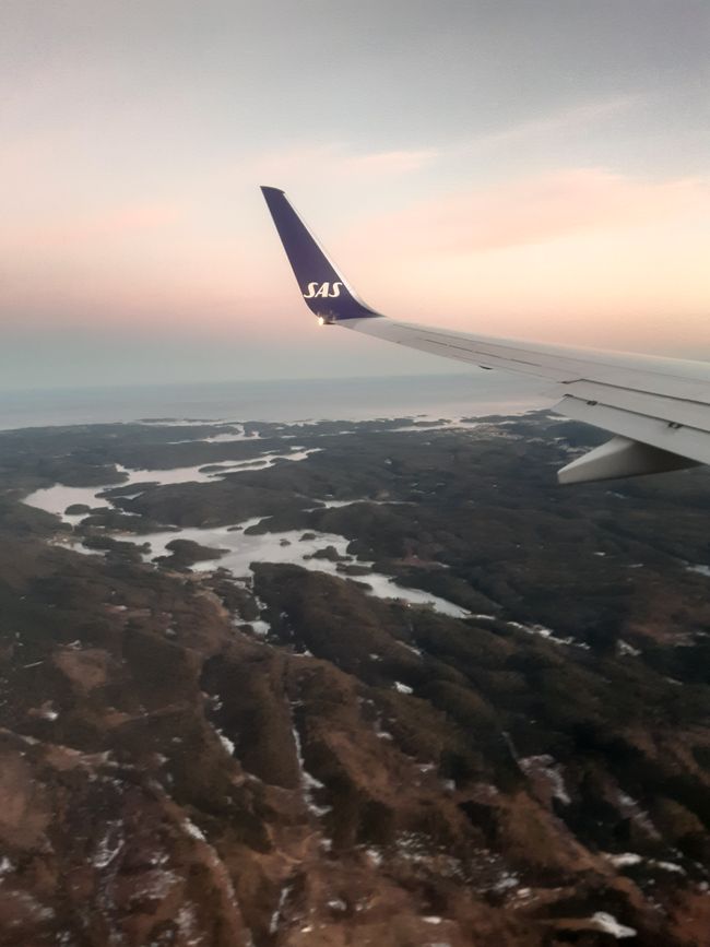 Die Ostküste Norwegens aus dem Flugzeug