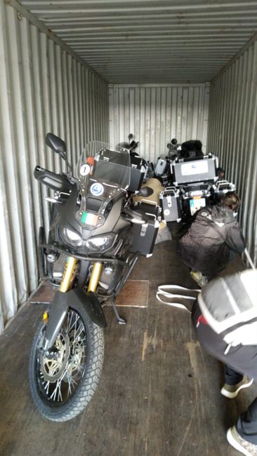 Loading the motorcycles