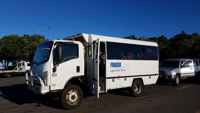 4WD Bus Fraser Island