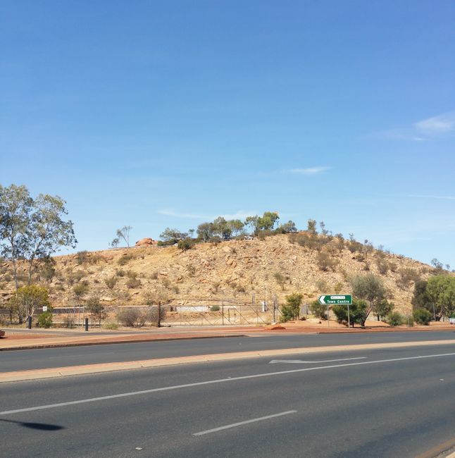 04.04.2019 # Perth to Alice Springs, a little excitement before departure