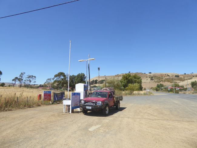 Die wohl einsamste Tankstelle Tasmaniens
