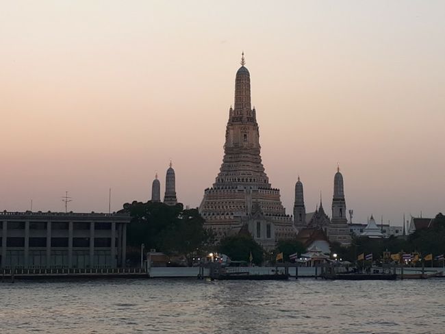 Wat Arun Bkk