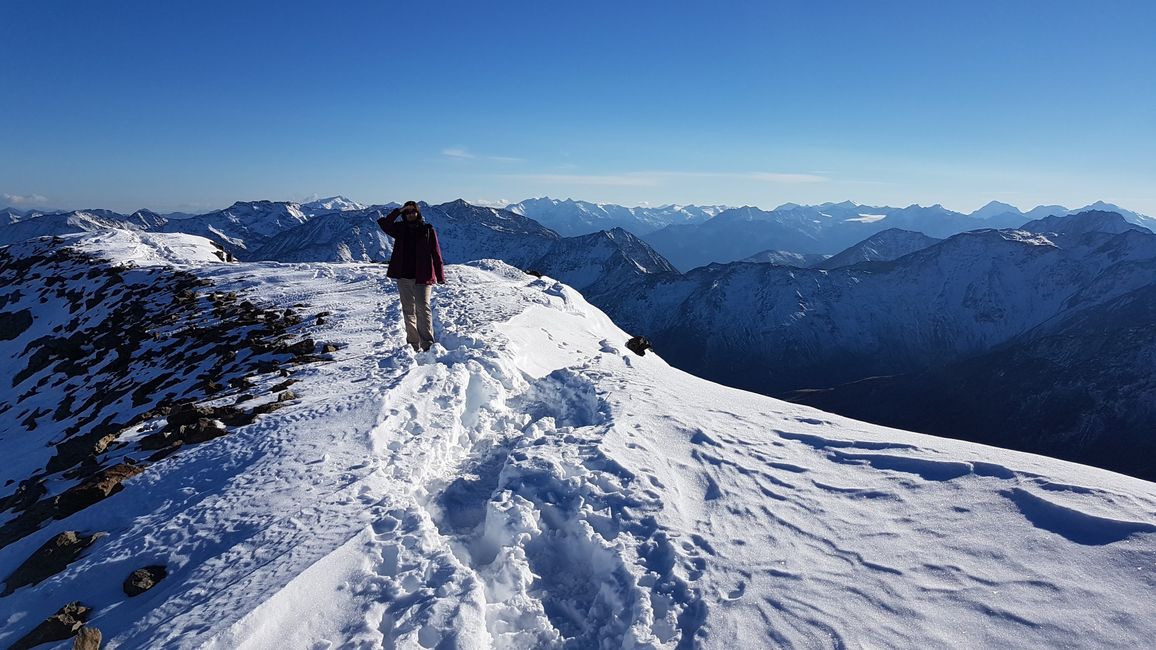 Auf zum Gletscher Panoramagratwanderweg