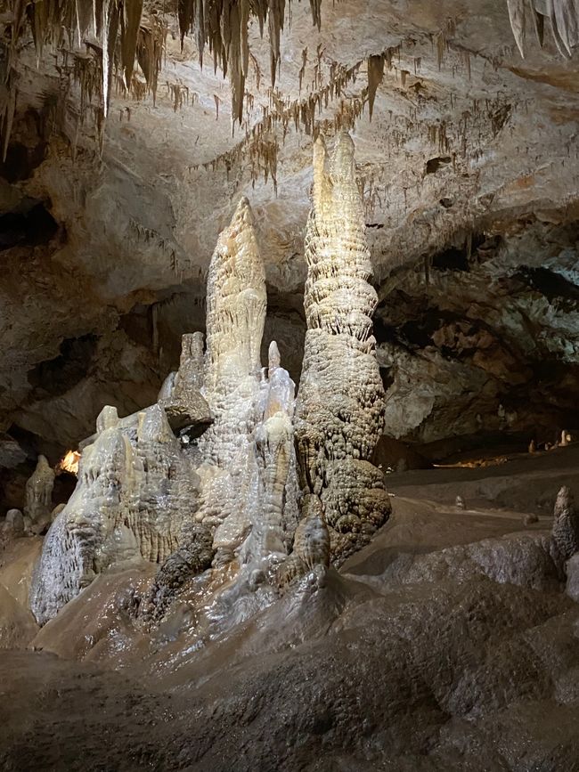 Montenegro … Tag 14 „Lipa Cave + Karuc“