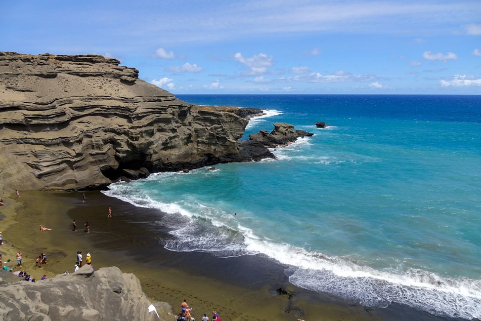 Papakōlea Green Sand Beach