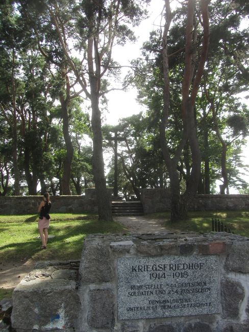der deutsche und russische Soldatenfriedhof des I. WK in Angerburg