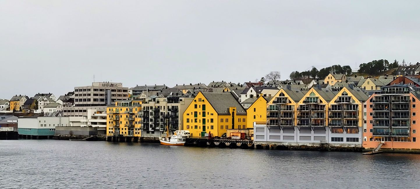 Hurtigruten Otto Sverdrup
Hamburg-Nordkap-Hamburg
14.Januar 2022