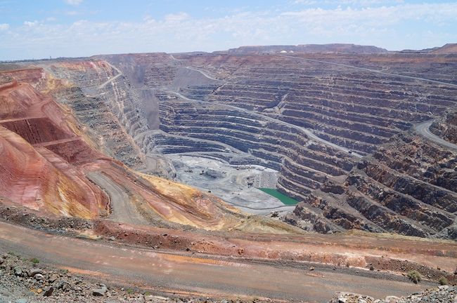 This is the largest open-pit gold mine in the world