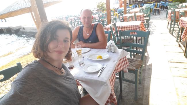 07.08.2018 - Tagestour nach Meteora, Abendessen am Meer
