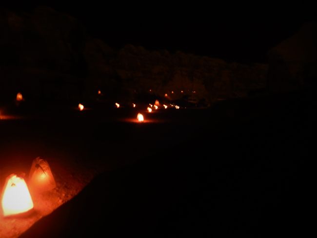 Am Abend: los geht's zu Petra by Night