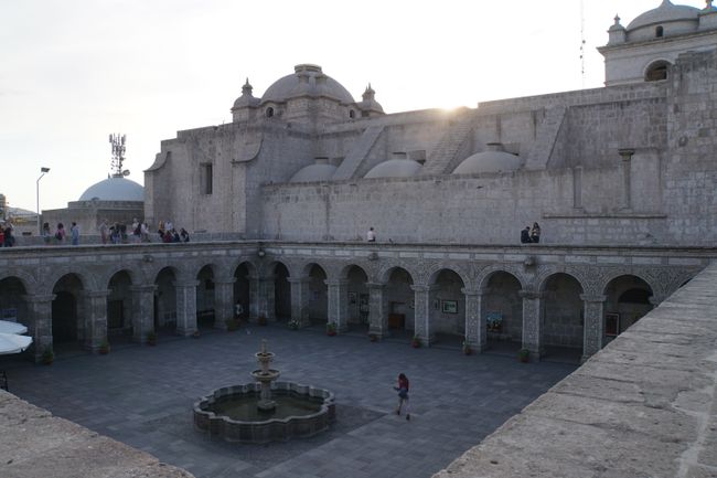 Arequipa - the White City on the edge of the Andes