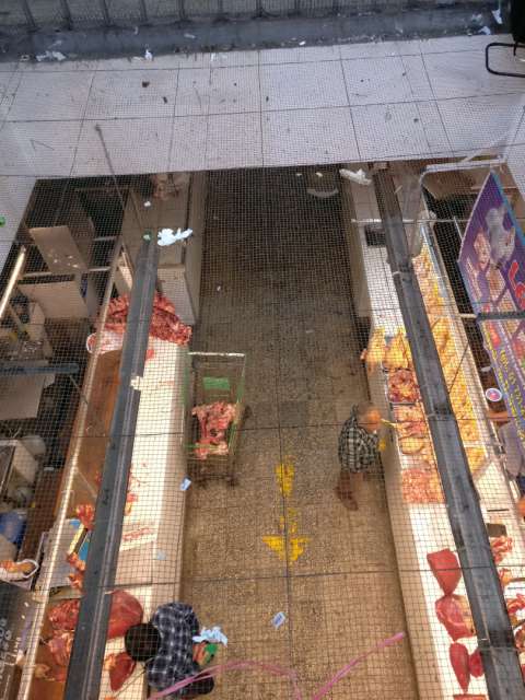 Chinatown Lima 2 - Hier wird beim Fleischverkauf Hygene großgeschrieben!