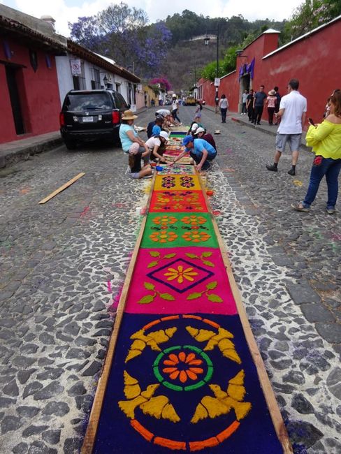 Guatemala: Semana Santa (Antigua Teil 2 & Pacaya)