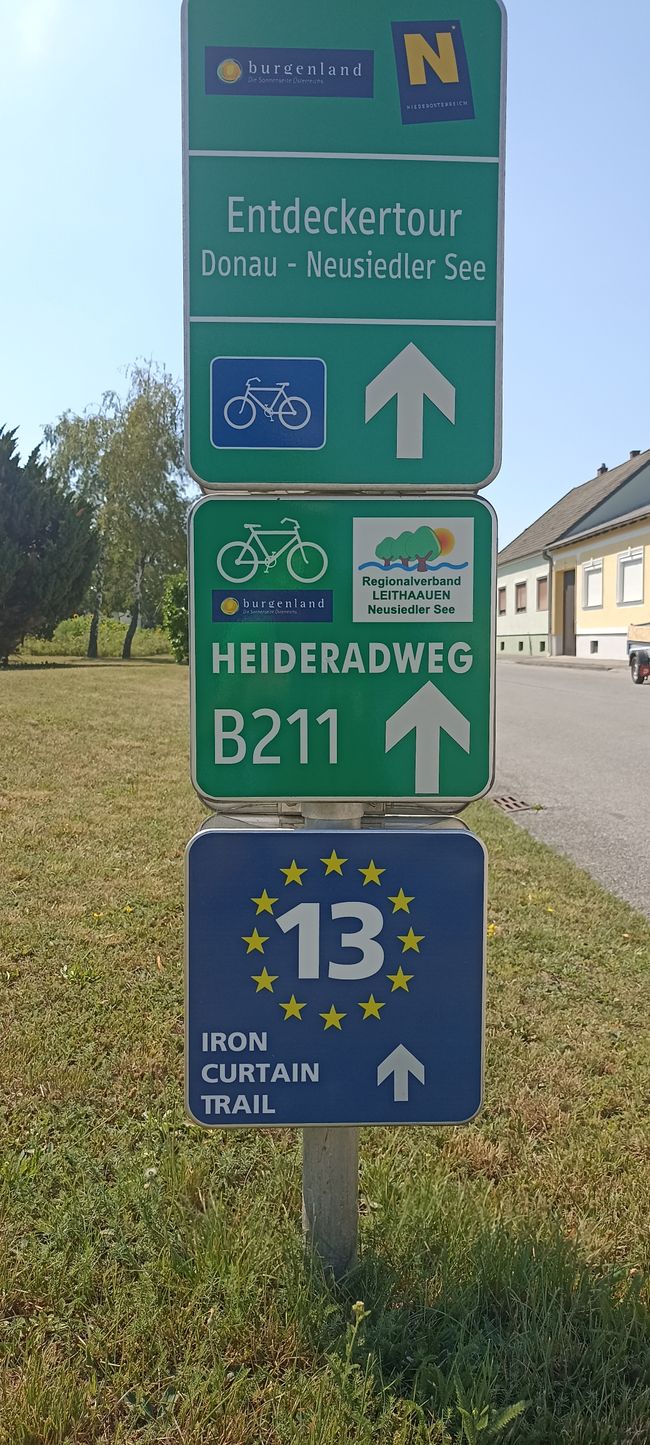Im Burgenland sind die Radwege gut ausgeschildert 
