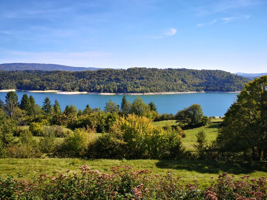 In harmony with nature at Lac de Vouglans