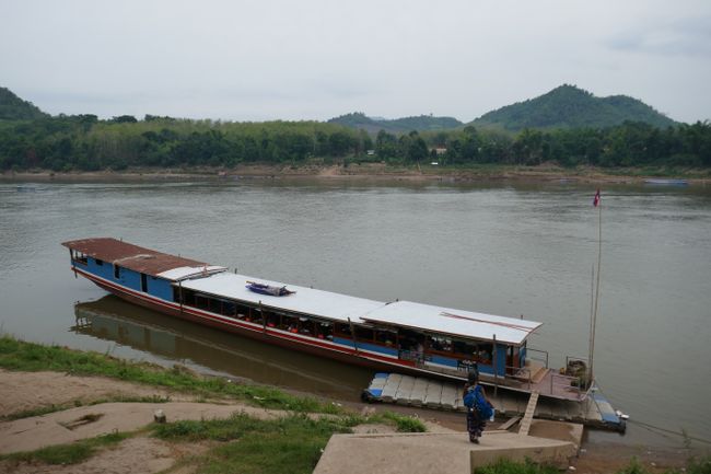 Luang Prabang, the Kuang Si waterfalls and two days by boat on the Mekong - Plus the conclusion about Laos