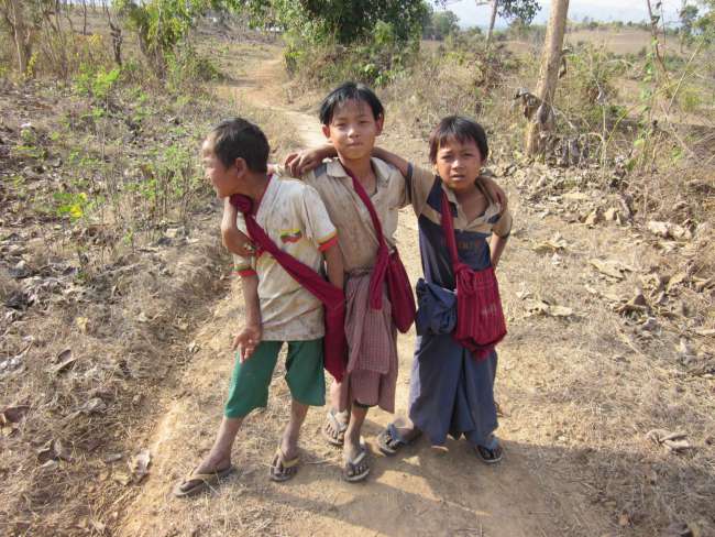Kids bei Nyaung Shwe