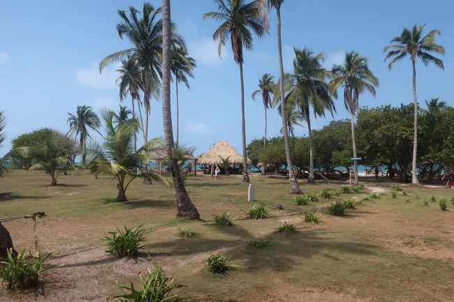 Isla Mucura (San Bernardo Archipel)