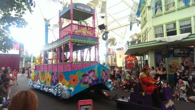 Castle float with the remaining characters
