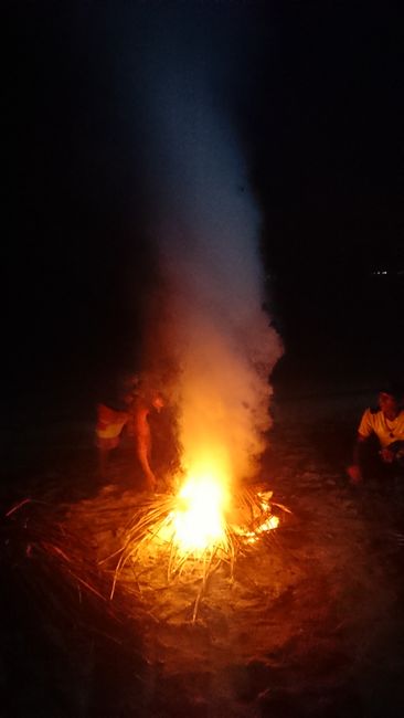 Bonfire am Strand