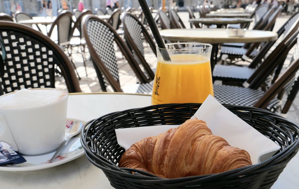 Frühstück auf dem Place Stanislas 