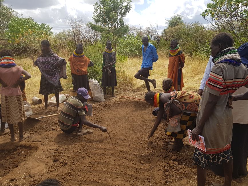Training gegen die Dürre an der Grenze Ugandas