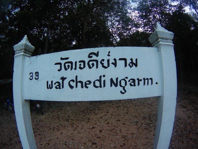 Visiting the historic park of Sukhothai