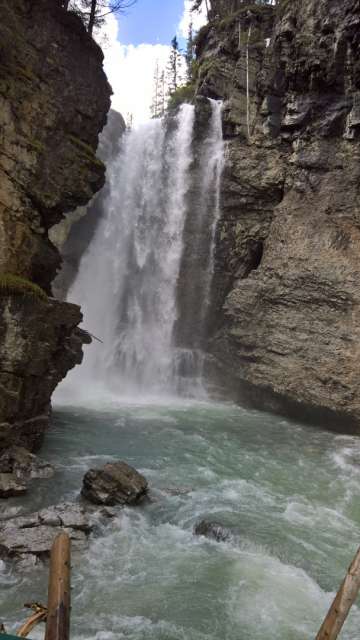 The 30m waterfall in Johnston Canyon