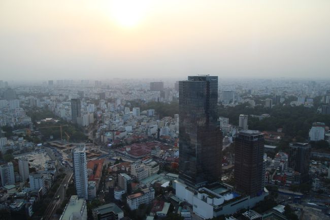 Panorama von HCMC, anderes großes Hochhaus im Sichtfeld