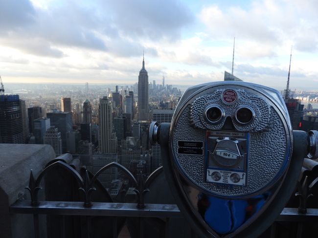 Blick auf das Empire State Building von Top of the Rock