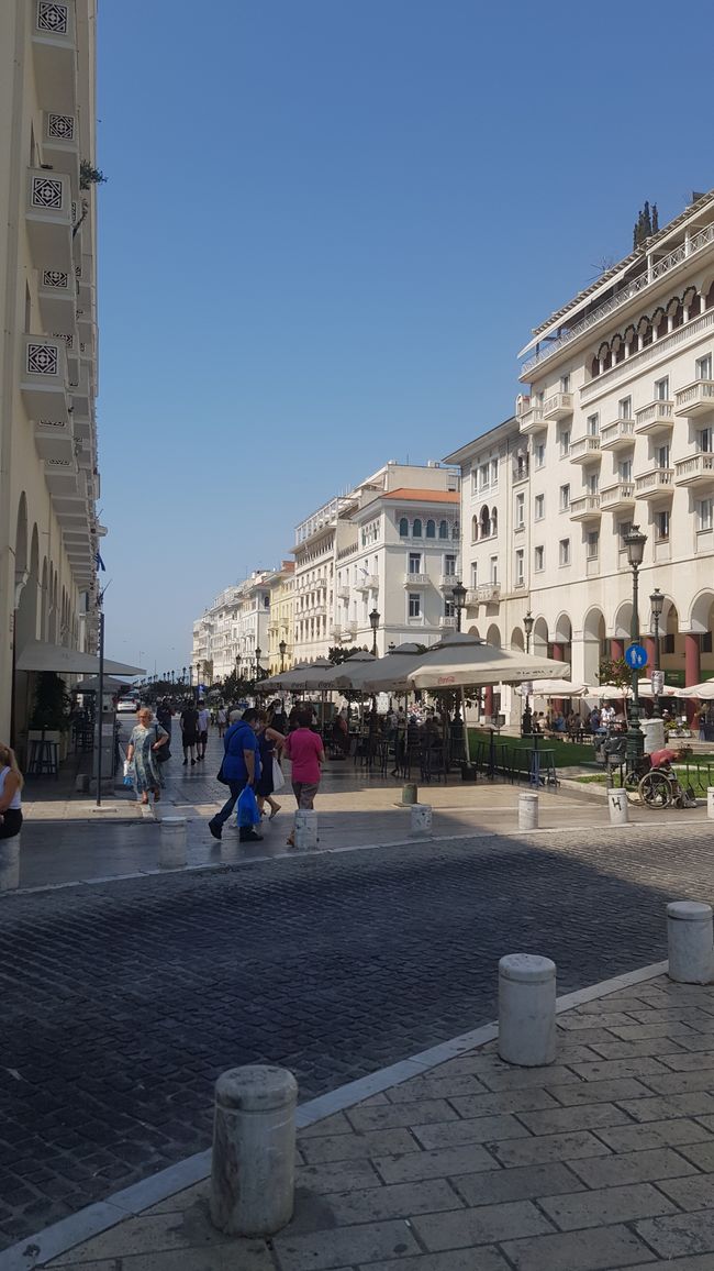 Thessaloniki - entry to Greece (17th stop)