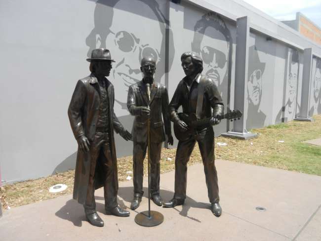 Bee Gees Way in Redcliffe