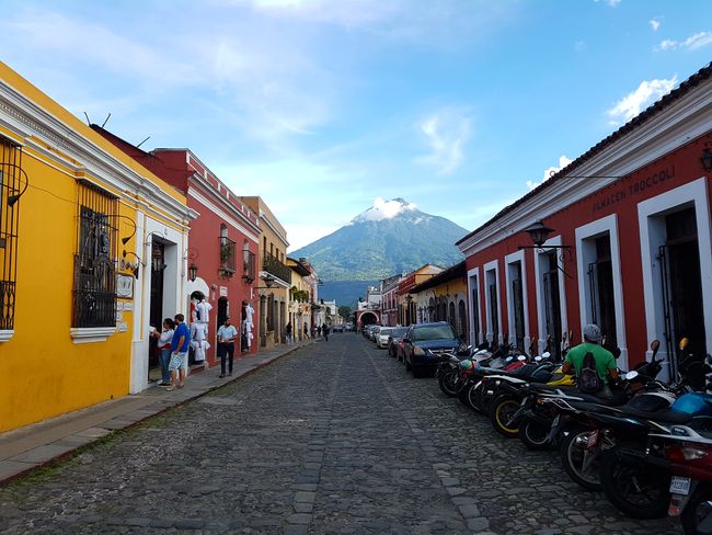Antigua at the foot of the Agua volcano
