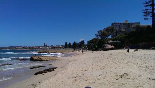 Beach in Cronulla in the afternoon