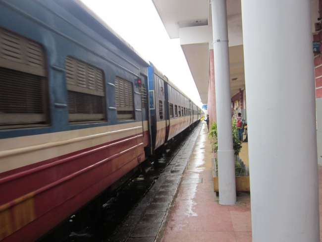 Train ride to Da Nang