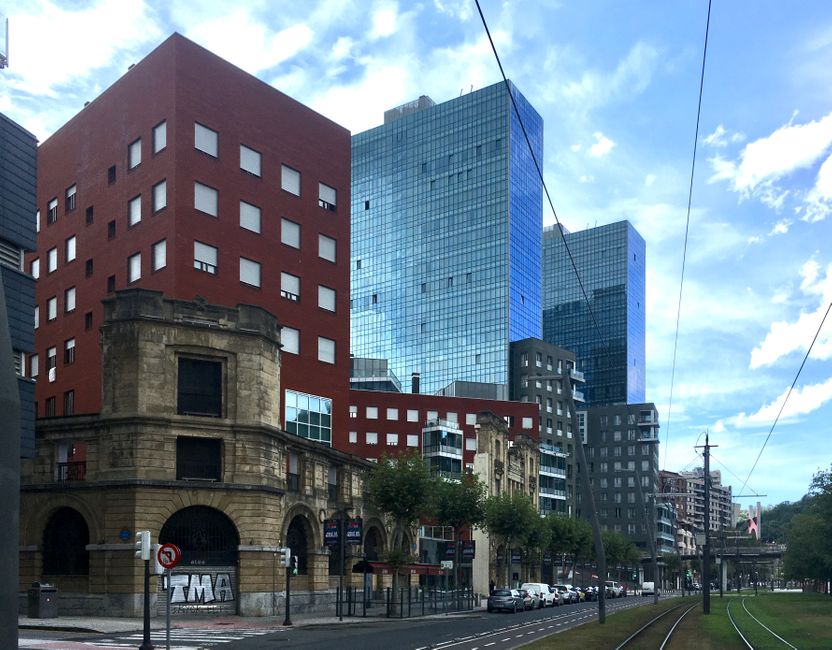 Torres Isozaki.. und altes und neues