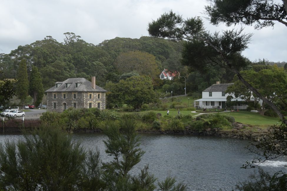 Bay of Islands - Kerikeri - Stone Store (oldest surviving stone house in NZ) and Kemp House (oldest house in NZ)
