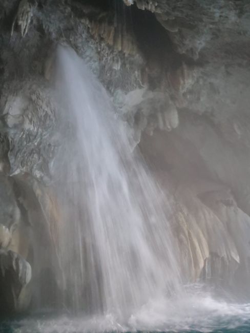 Cuevas de Tolantongo